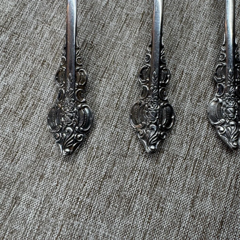 Oxford Hall Exquisite Stainless‎ Teaspoons Set of 5 Sutherland Floral Flatware